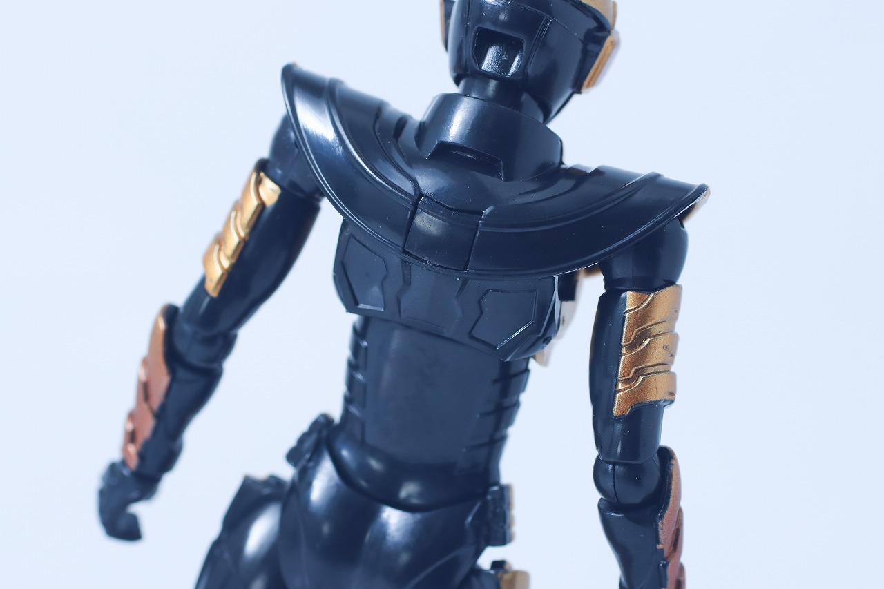 TOKUSATSU ACTION FIGURE　ギャバン・ルミナス　レビュー　本体
