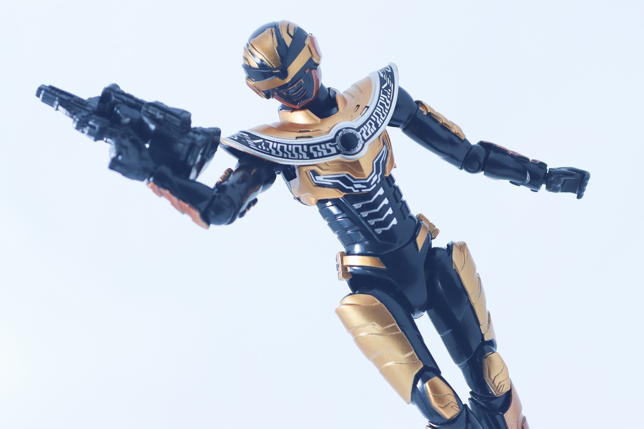 TOKUSATSU ACTION FIGURE　ギャバン・ルミナス　レビュー