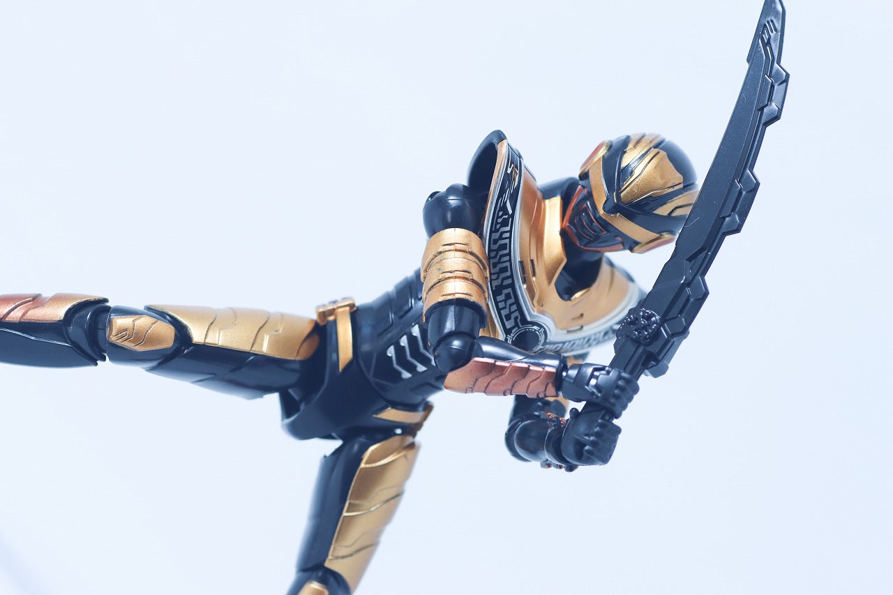 TOKUSATSU ACTION FIGURE　ギャバン・ルミナス　レビュー　アクション