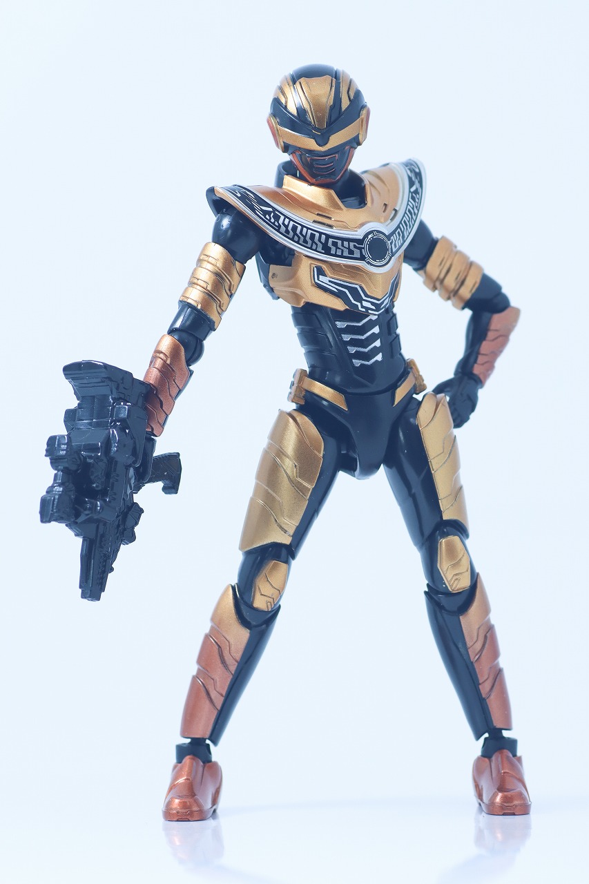 TOKUSATSU ACTION FIGURE　ギャバン・ルミナス　レビュー　本体