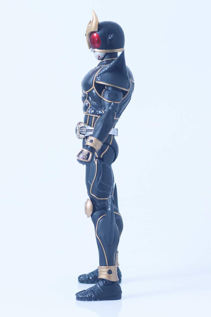 S.H.フィギュアーツ 真骨彫製法 仮面ライダークウガ アルティメットフォーム 九郎ヶ岳の死闘セット　レビュー　本体