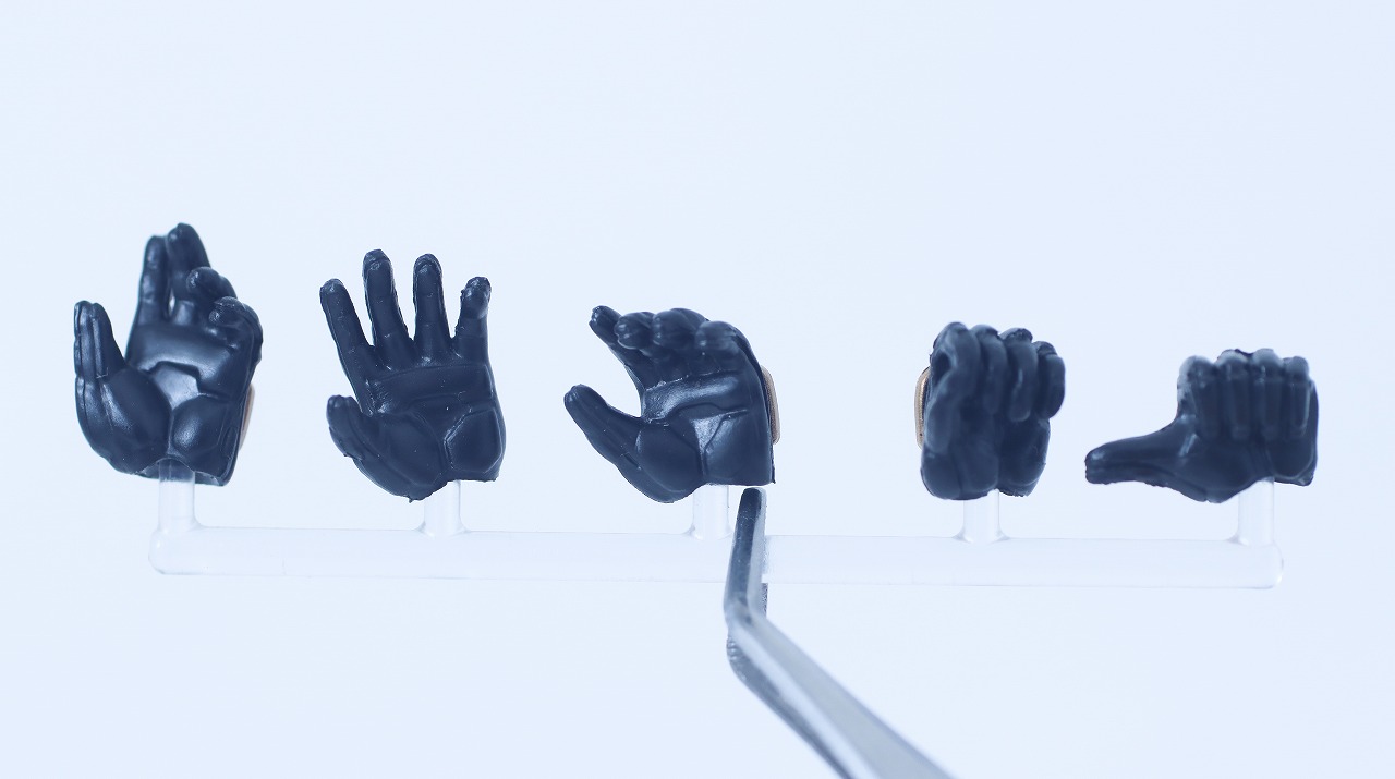 S.H.フィギュアーツ 真骨彫製法 仮面ライダークウガ アルティメットフォーム 九郎ヶ岳の死闘セット　レビュー　付属品　手首