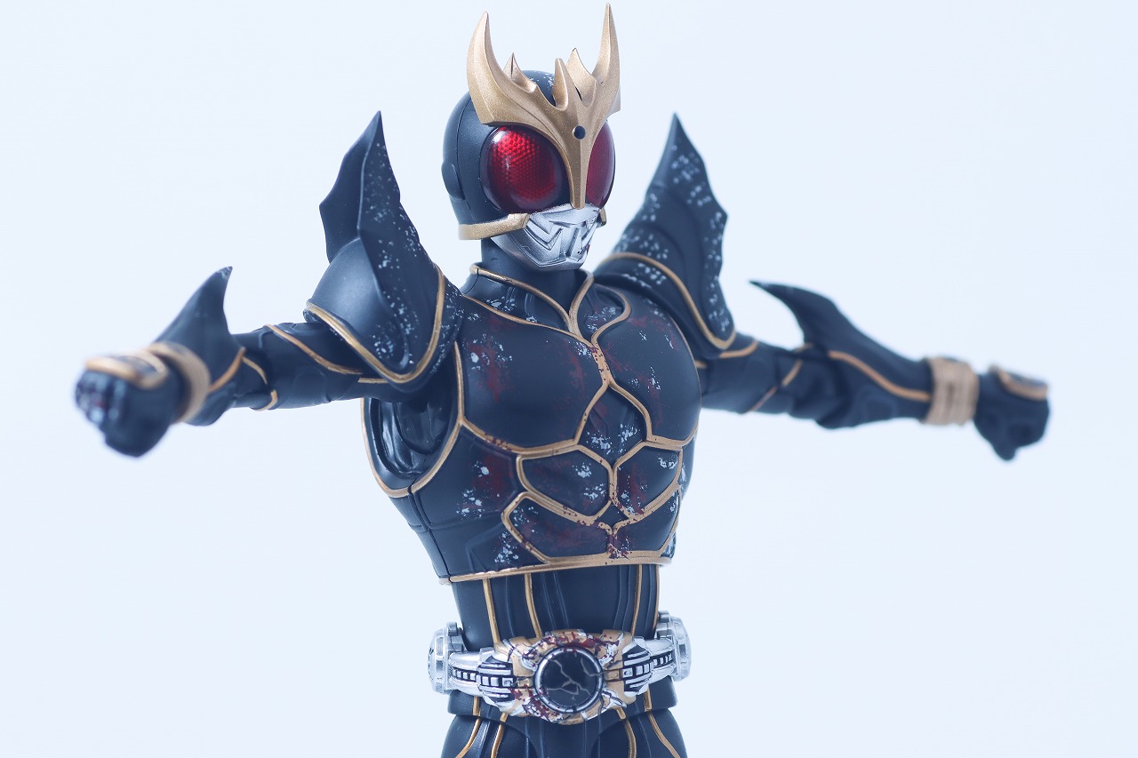 S.H.フィギュアーツ 真骨彫製法 仮面ライダークウガ アルティメットフォーム 九郎ヶ岳の死闘セット　レビュー　可動範囲