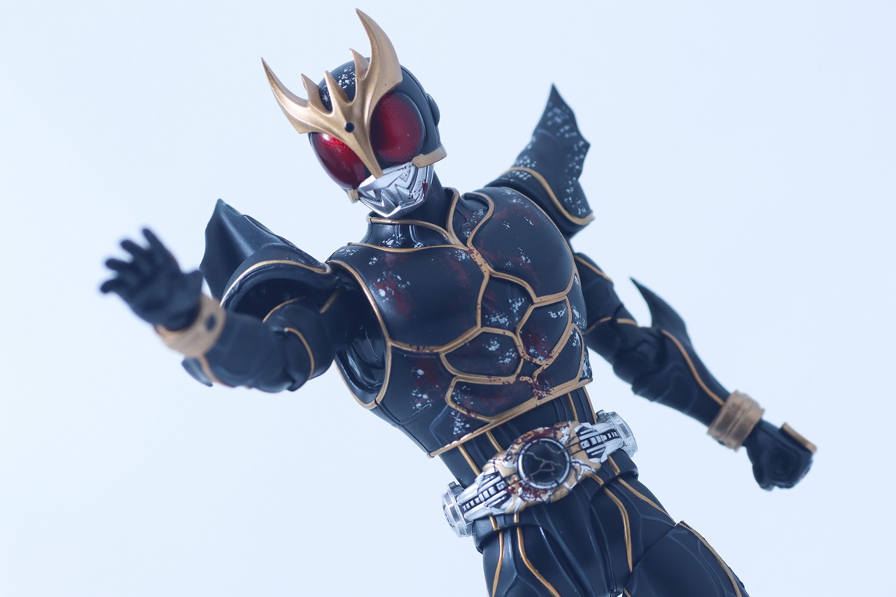 S.H.フィギュアーツ 真骨彫製法 仮面ライダークウガ アルティメットフォーム 九郎ヶ岳の死闘セット　レビュー　アクション