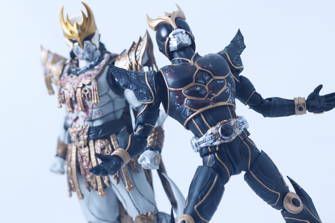 S.H.フィギュアーツ 真骨彫製法 仮面ライダークウガ アルティメットフォーム 九郎ヶ岳の死闘セット　レビュー　アクション　ン・ダグバ・ゼバ