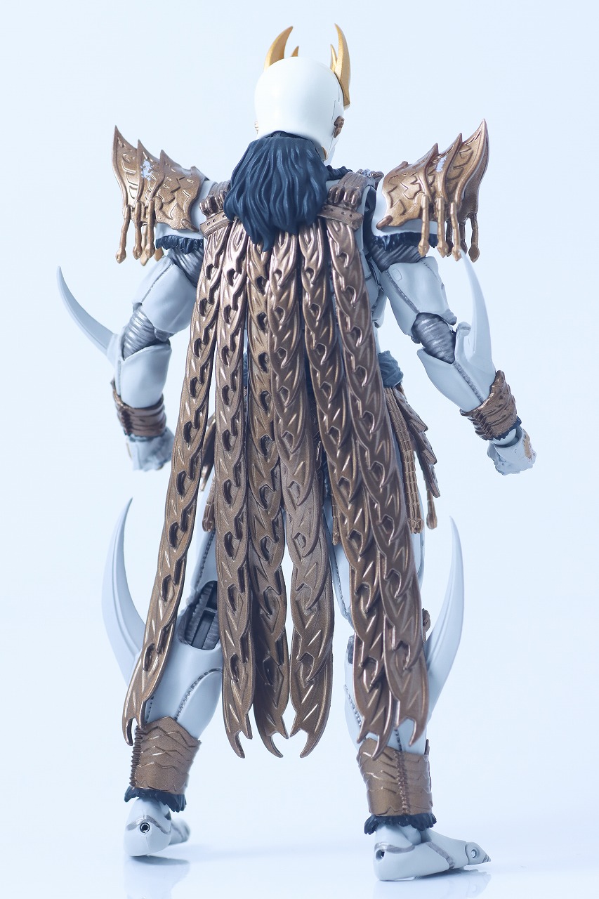 S.H.フィギュアーツ 真骨彫製法　ン・ダグバ・ゼバ 九郎ヶ岳の死闘セット　レビュー　本体