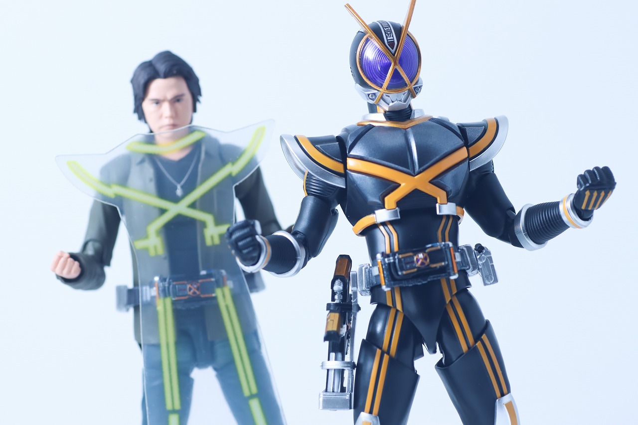 S.H.フィギュアーツ 真骨彫製法　仮面ライダーカイザ　レビュー　アクション