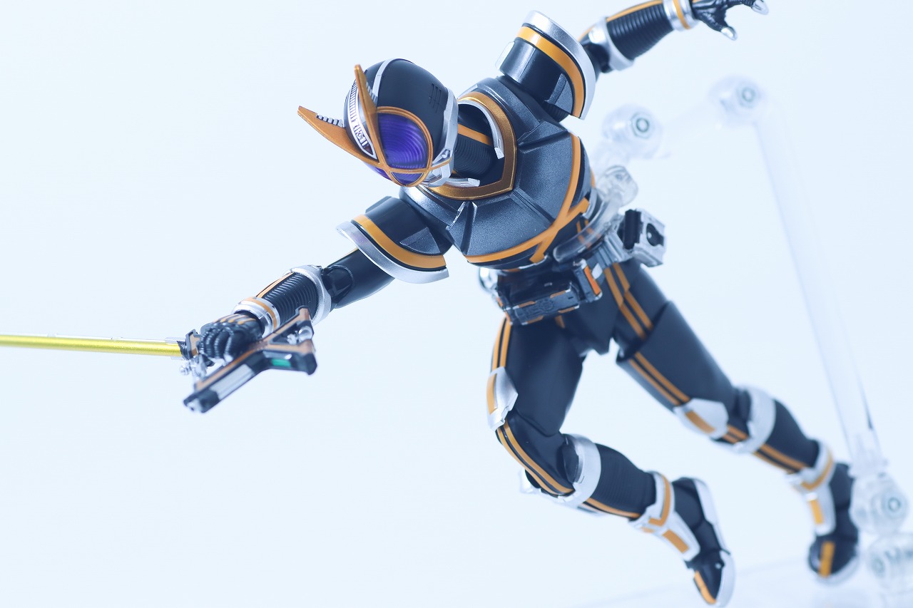 S.H.フィギュアーツ 真骨彫製法　仮面ライダーカイザ　レビュー　アクション