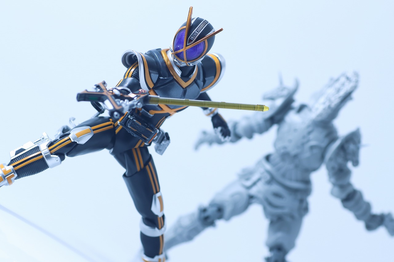 S.H.フィギュアーツ 真骨彫製法　仮面ライダーカイザ　レビュー　アクション