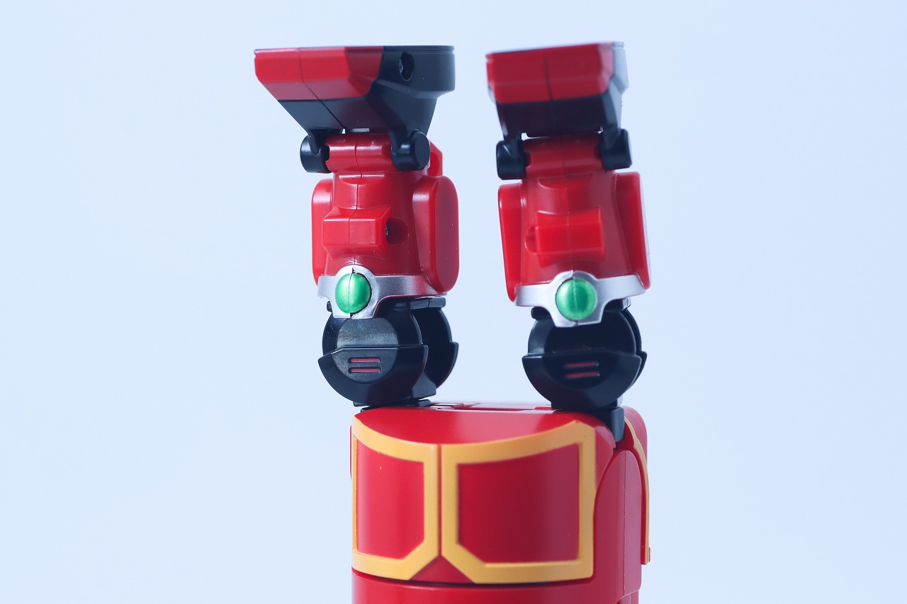 RE：スーパーチェンジ　カブタック　レビュー　変形ギミック