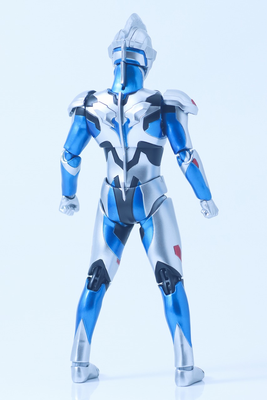 S.H.フィギュアーツ ウルトラマンゼット オリジナル Special Color Ver. レビュー 本体