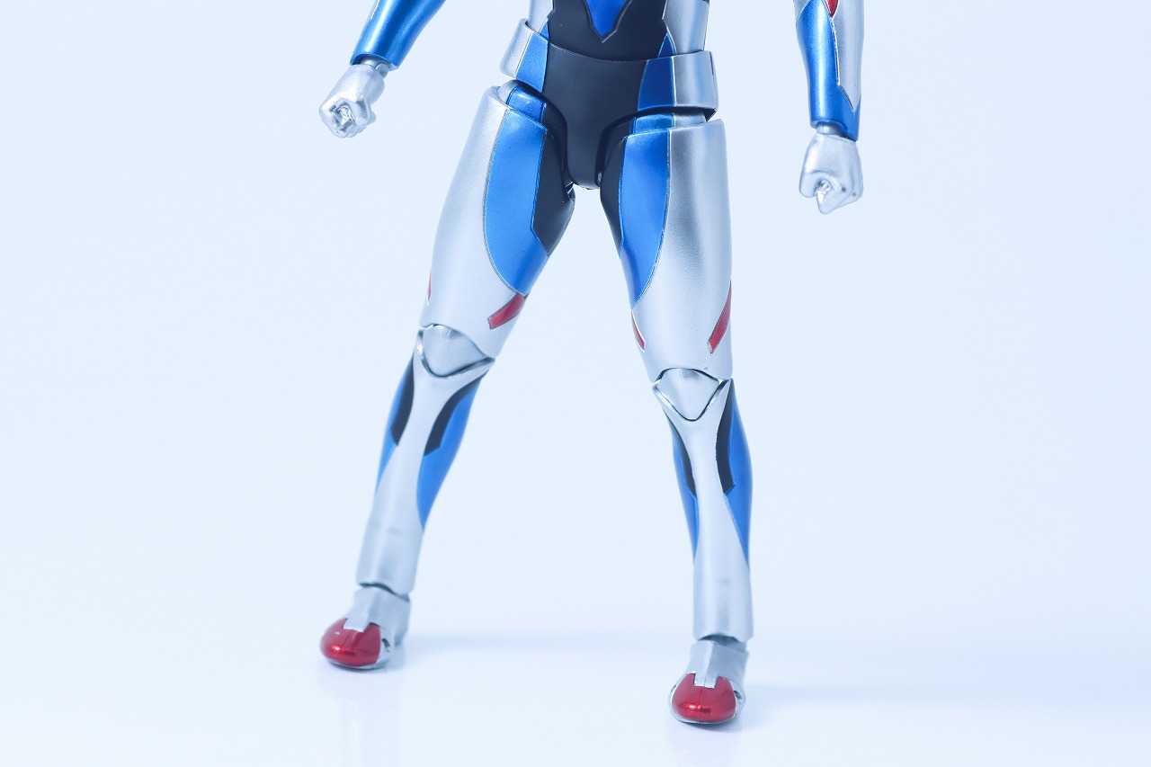 S.H.フィギュアーツ　ウルトラマンゼット オリジナル Special Color Ver.　レビュー　本体