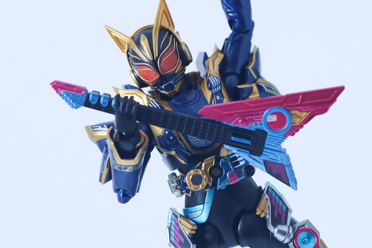 S.H.フィギュアーツ　仮面ライダーナーゴ ファンタジーフォーム　レビュー　アクション