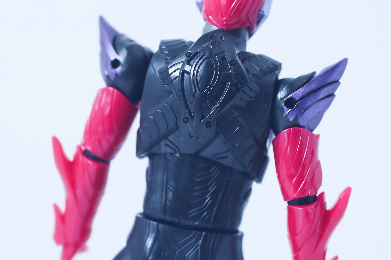 仮面ライダーアクションフィギュア　仮面ライダードォーン　レビュー　本体