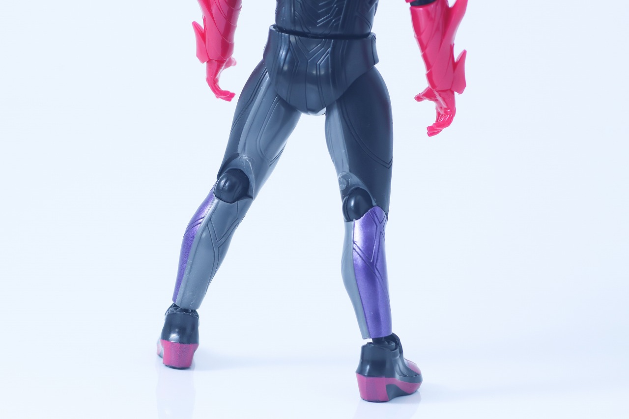 仮面ライダーアクションフィギュア　仮面ライダードォーン　レビュー　本体