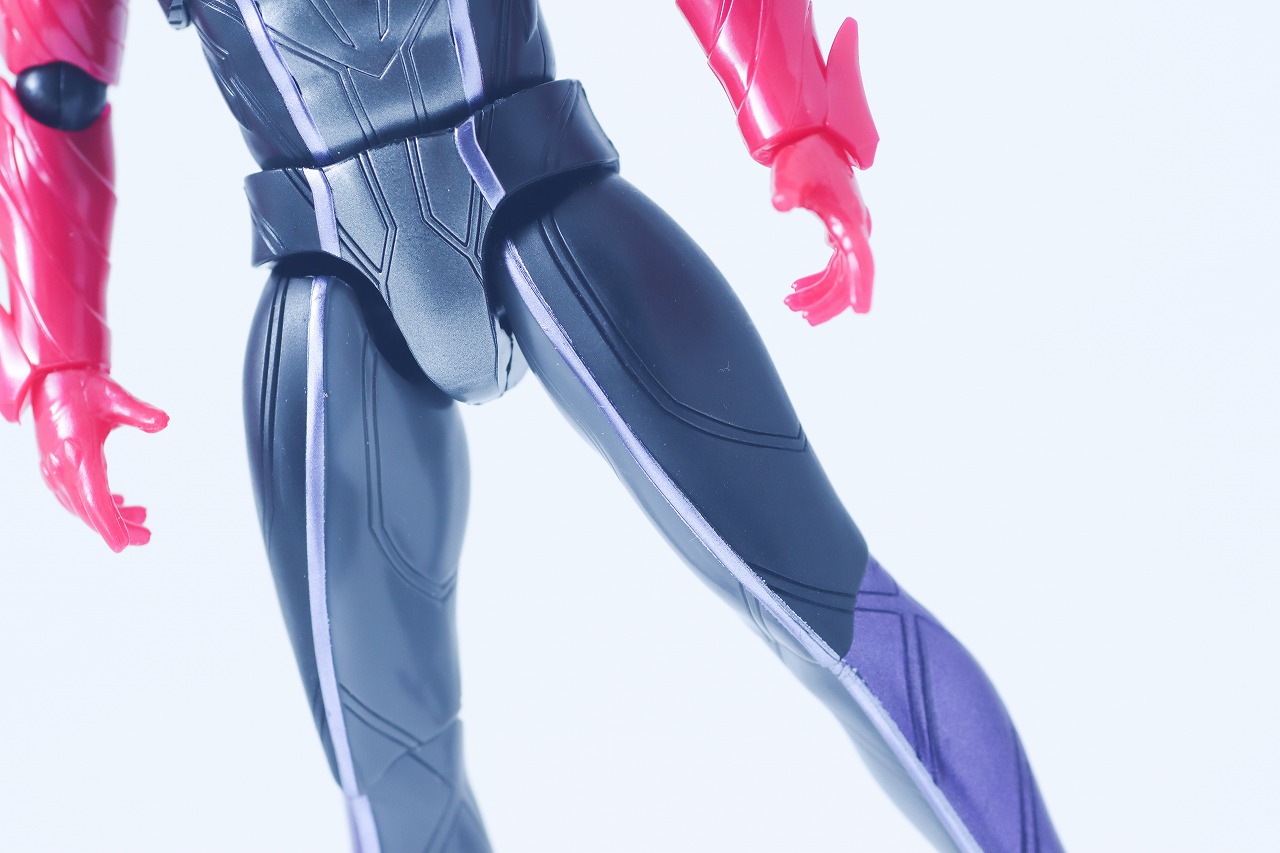 仮面ライダーアクションフィギュア　仮面ライダードォーン　レビュー　本体