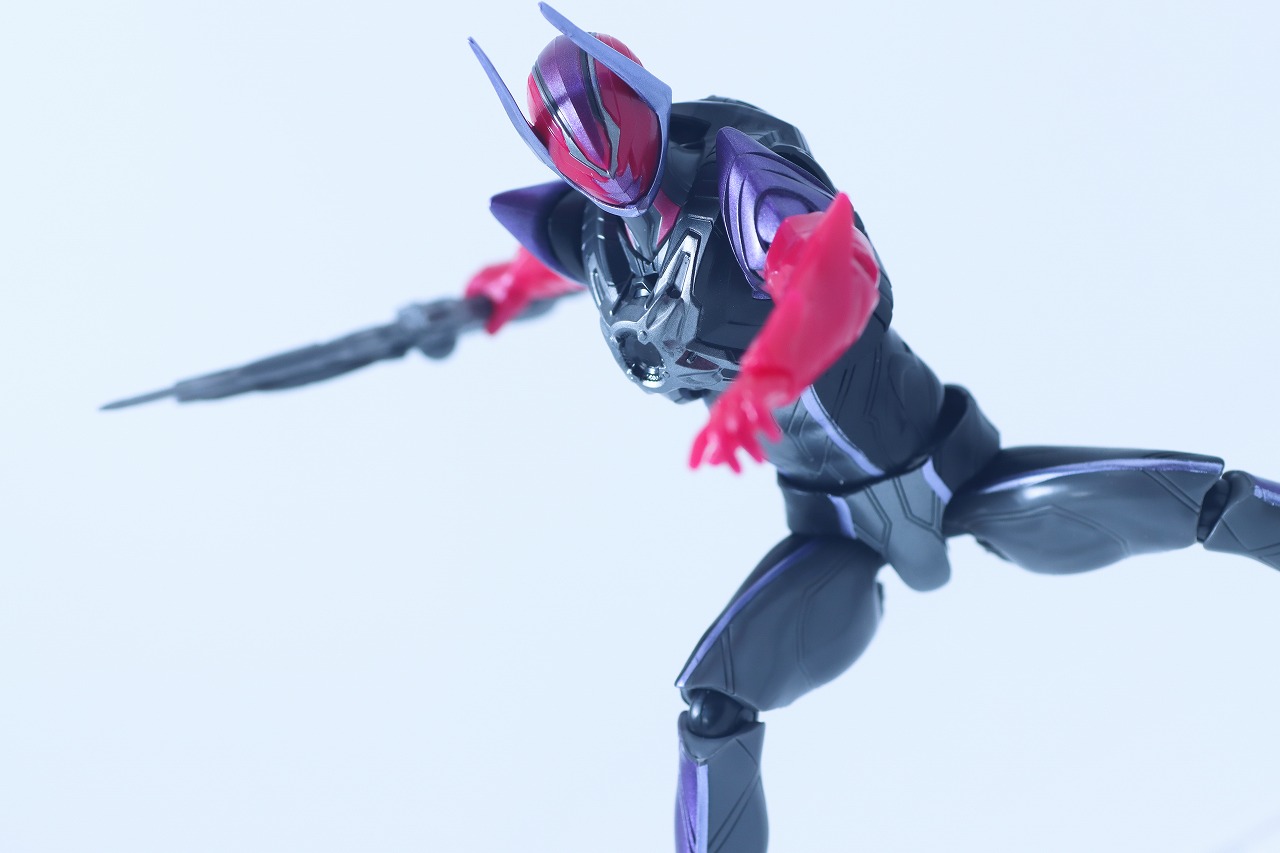 仮面ライダーアクションフィギュア　仮面ライダードォーン　レビュー　アクション