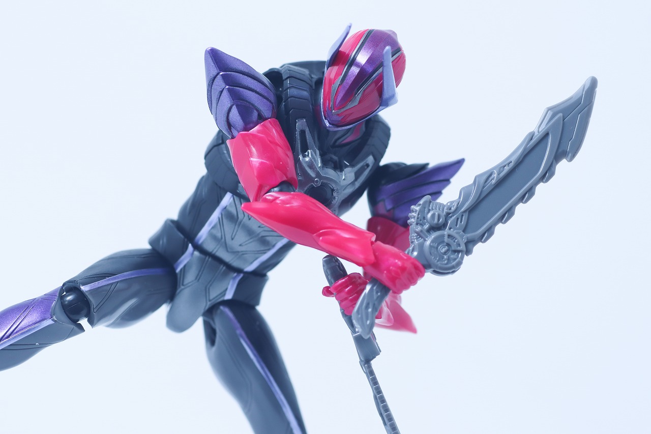 仮面ライダーアクションフィギュア　仮面ライダードォーン　レビュー　アクション
