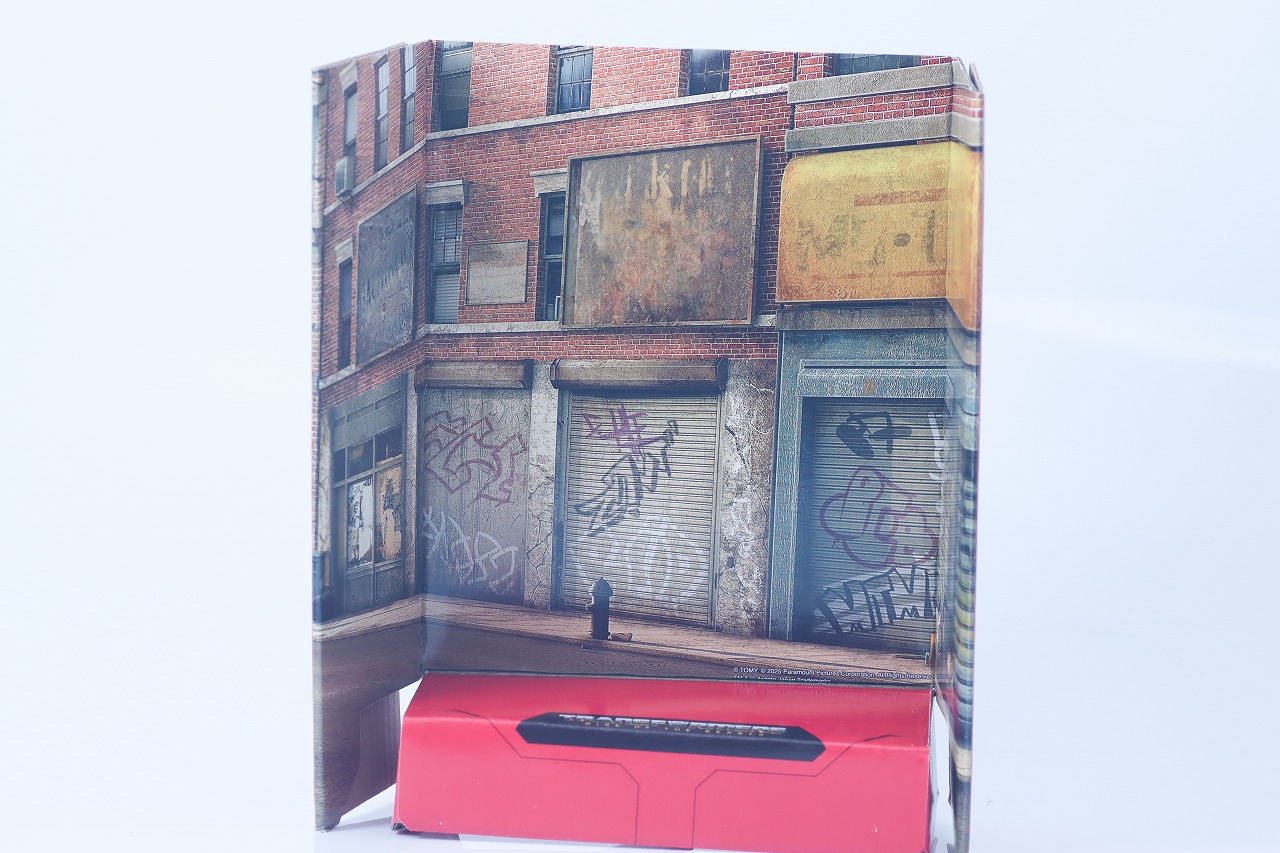 トランスフォーマー　スタジオシリーズ SS-141　ミラージュ　レビュー　付属品　背景紙