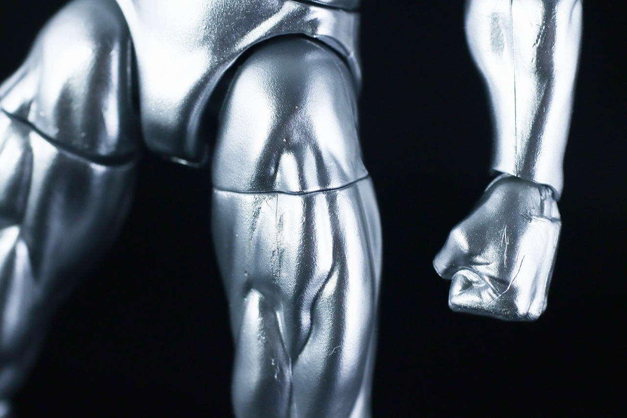 マーベルレジェンド　ミニ・コミックシリーズ　シルバーサーファー　レビュー　本体