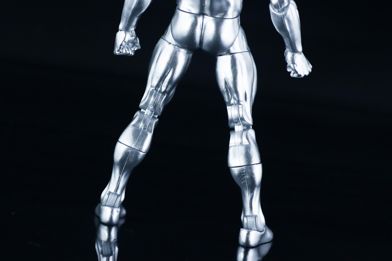 マーベルレジェンド　ミニ・コミックシリーズ　シルバーサーファー　レビュー　本体