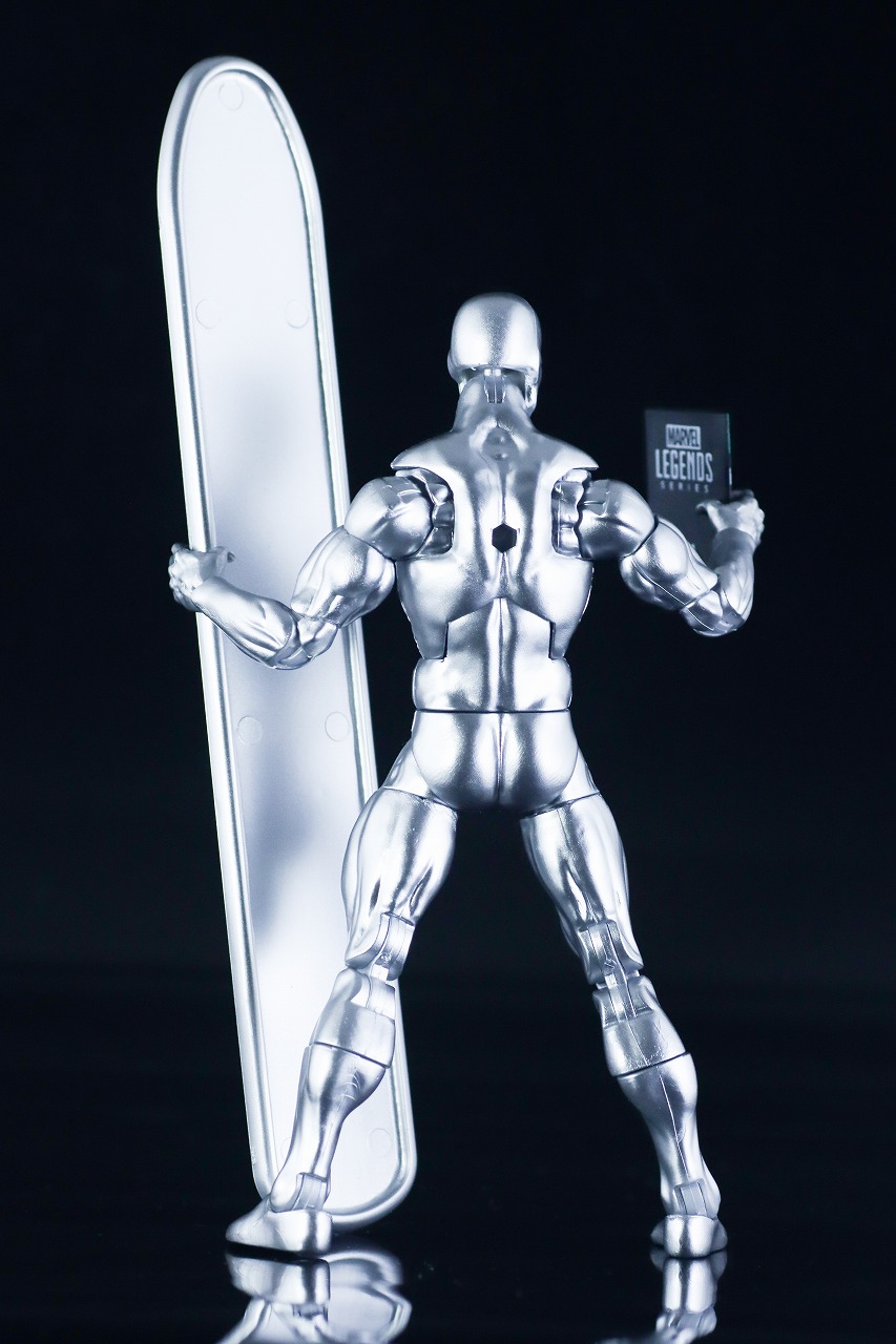 マーベルレジェンド　ミニ・コミックシリーズ　シルバーサーファー　レビュー　本体