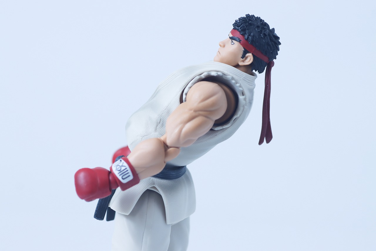S.H.フィギュアーツ　リュウ Outfit 2　レビュー　可動範囲