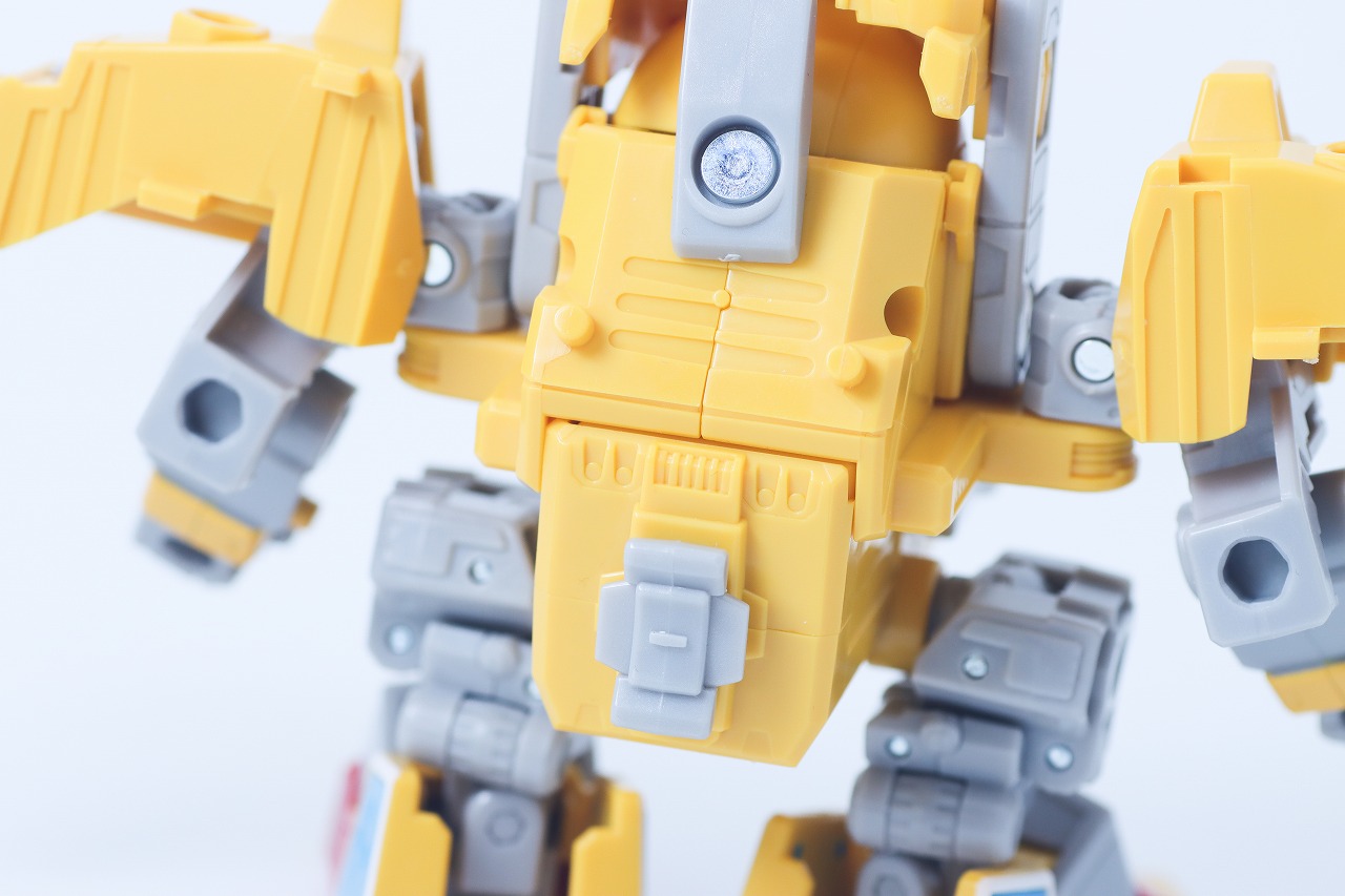 TOYRISE DMB-03　イエロークラッシャー　レビュー　本体