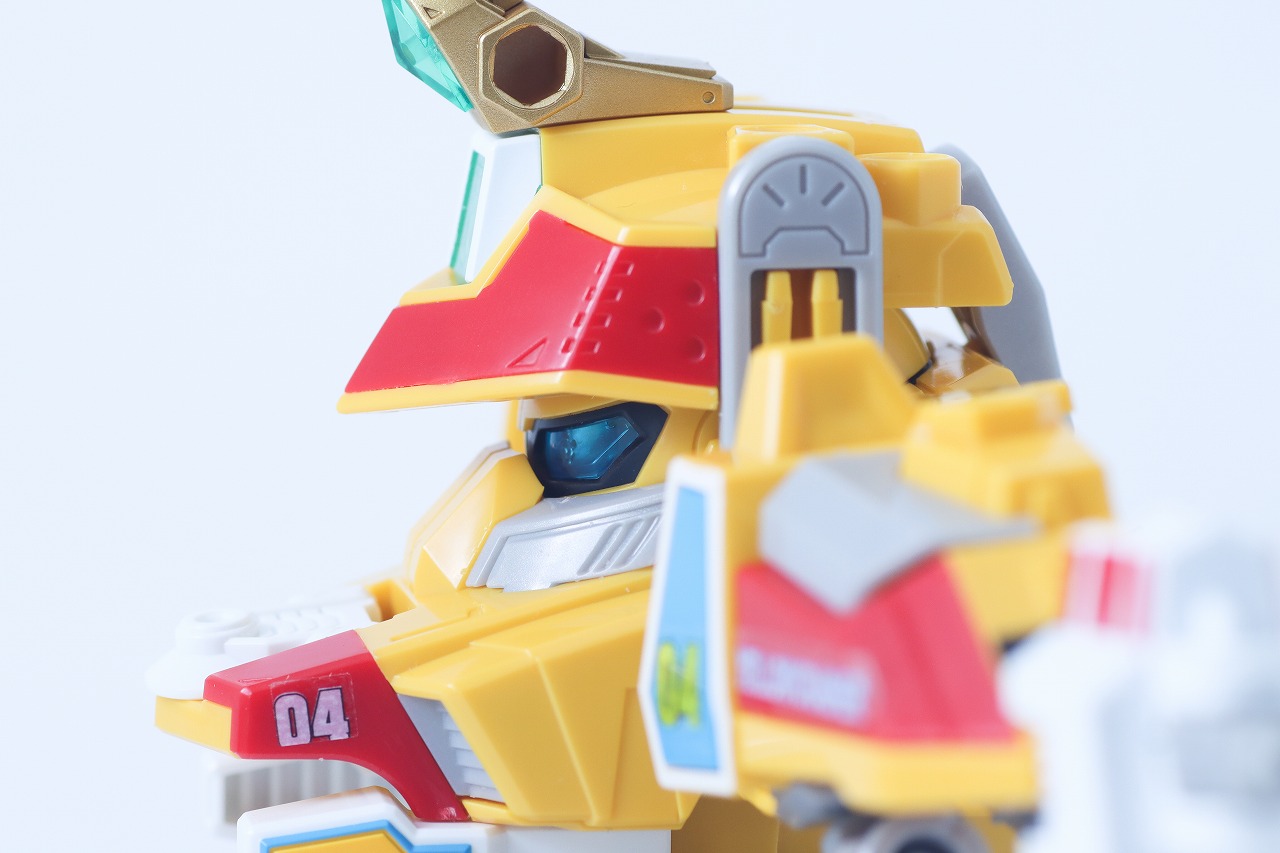 TOYRISE DMB-03　イエロークラッシャー　レビュー　本体