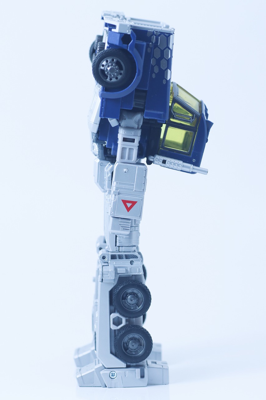 オプティマスプライム TYPE 3式機龍　レビュー　本体　ロボットモード