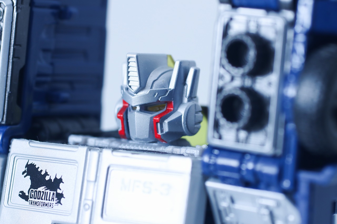 オプティマスプライム TYPE 3式機龍　レビュー　本体　ロボットモード