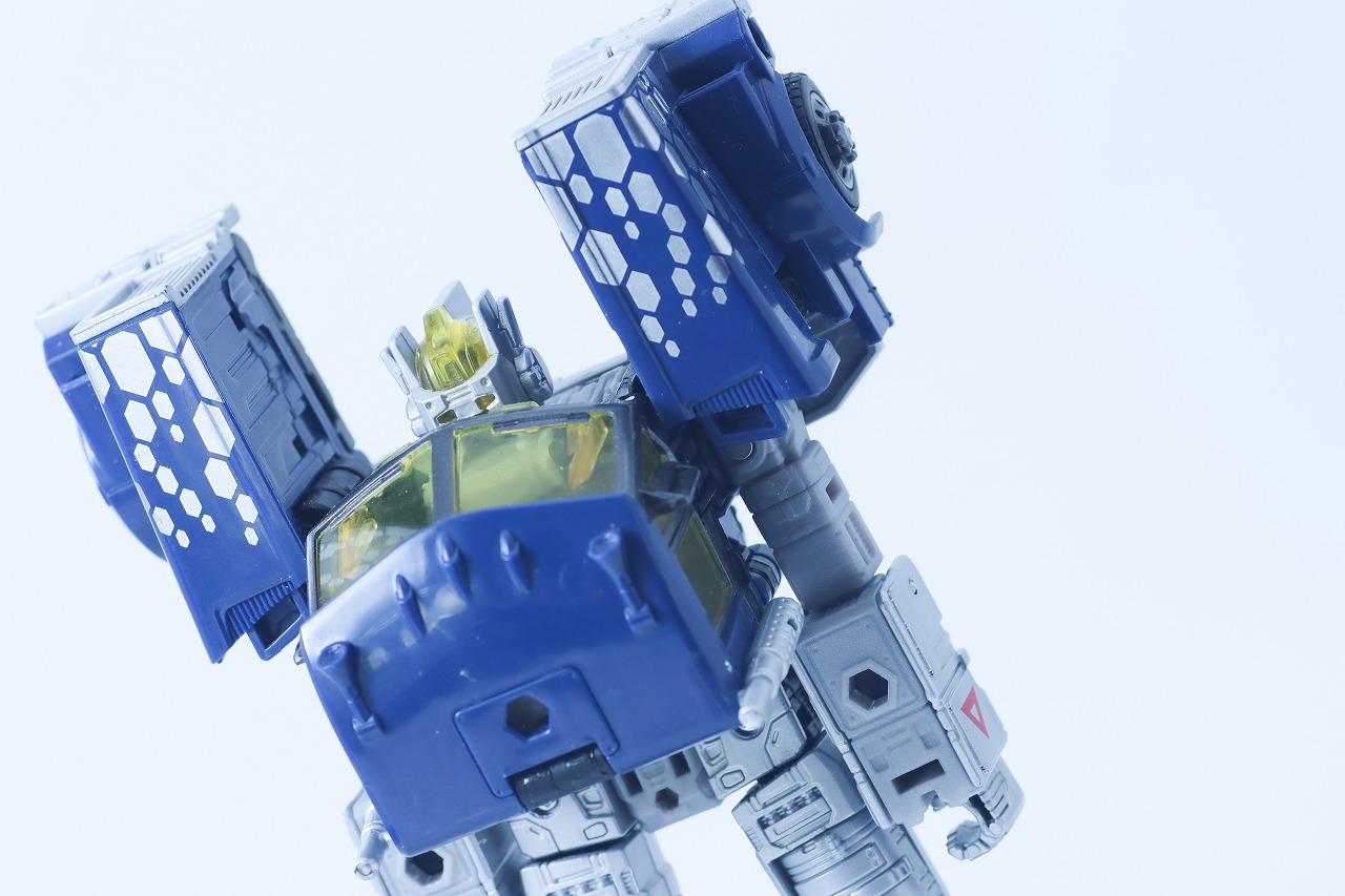 オプティマスプライム TYPE 3式機龍　レビュー　本体　ロボットモード
