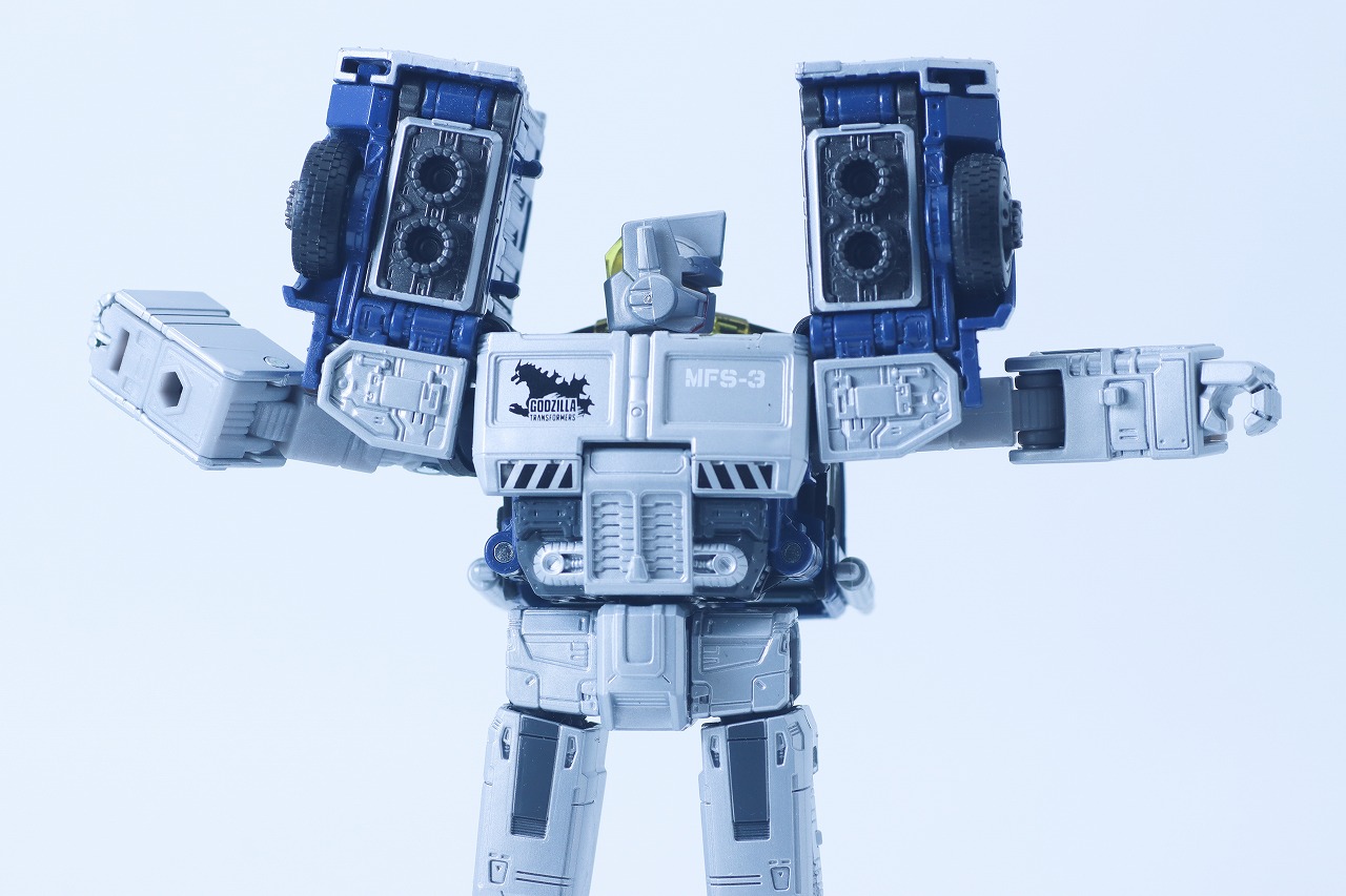 オプティマスプライム TYPE 3式機龍　レビュー　本体　ロボットモード　可動範囲