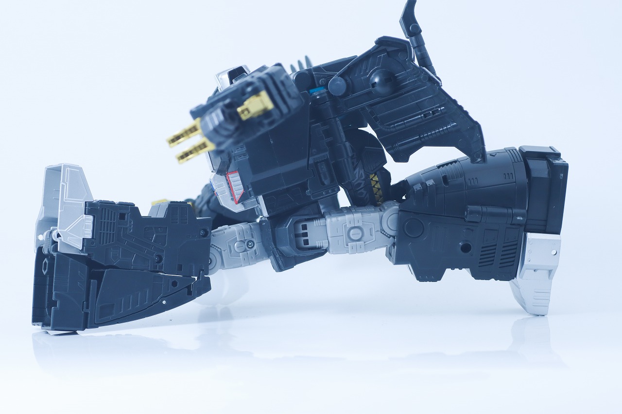 トランスフォーマー SYNERGENEX　メガトロン　TYPE　ゴジラ　レビュー　可動範囲