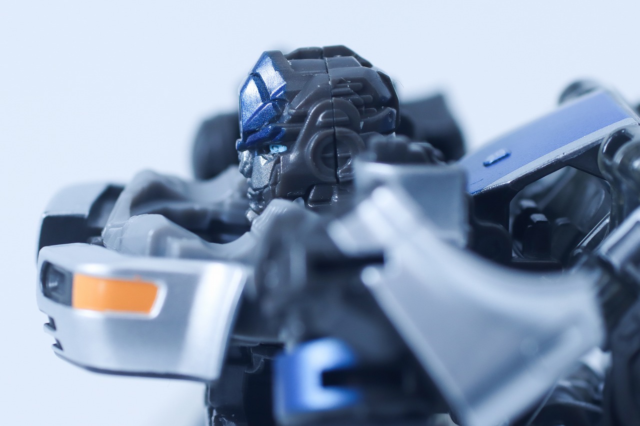 トランスフォーマー スタジオシリーズ SS-141 ミラージュ レビュー 本体