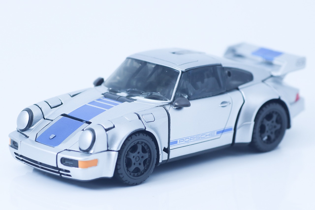 トランスフォーマー　スタジオシリーズ SS-141　ミラージュ　レビュー　ビークルモード　本体