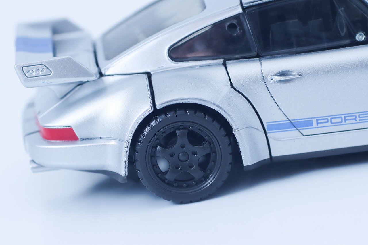 トランスフォーマー　スタジオシリーズ SS-141　ミラージュ　レビュー　ビークルモード　本体