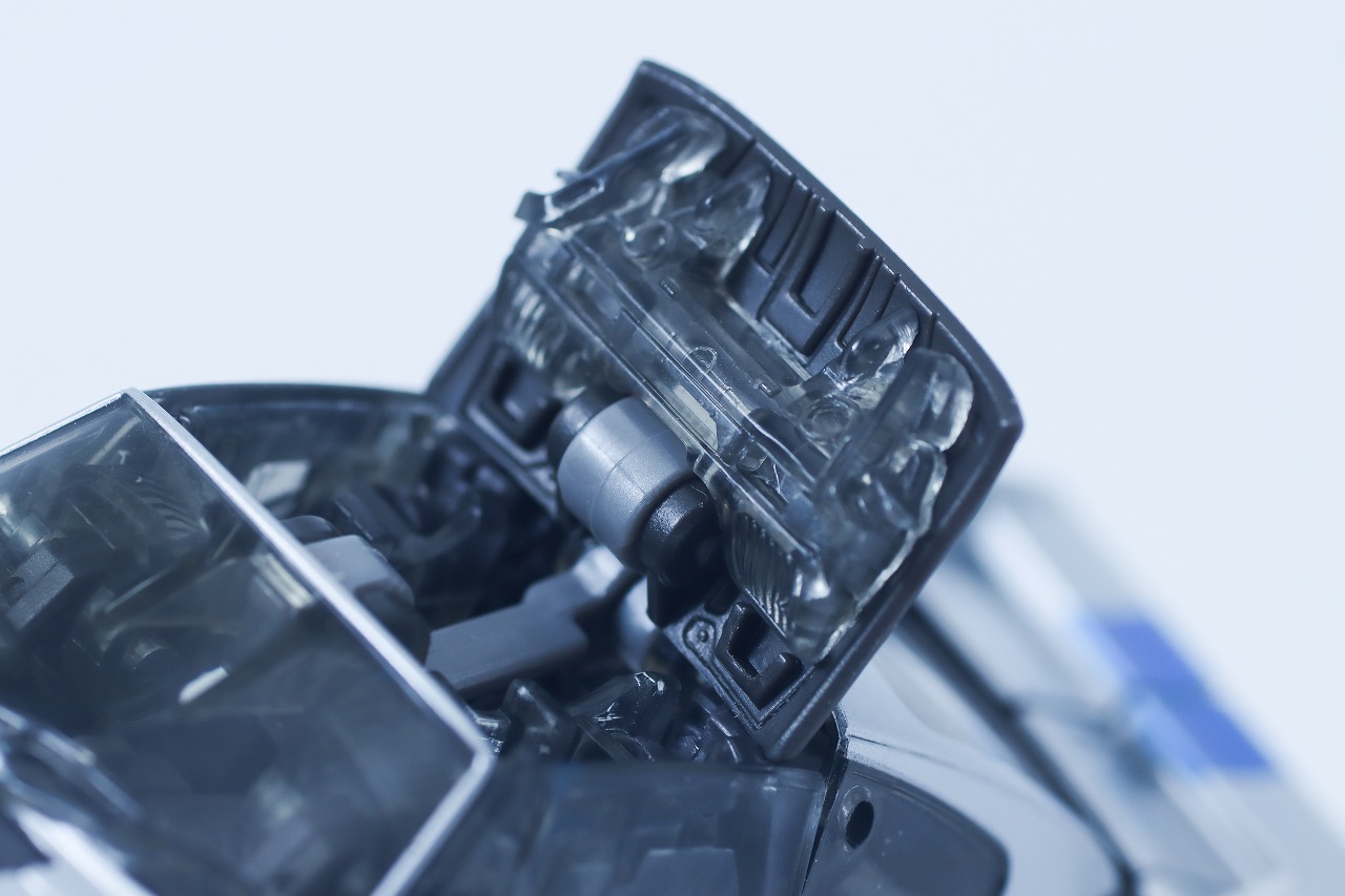 トランスフォーマー スタジオシリーズ SS-141 ミラージュ レビュー 変形