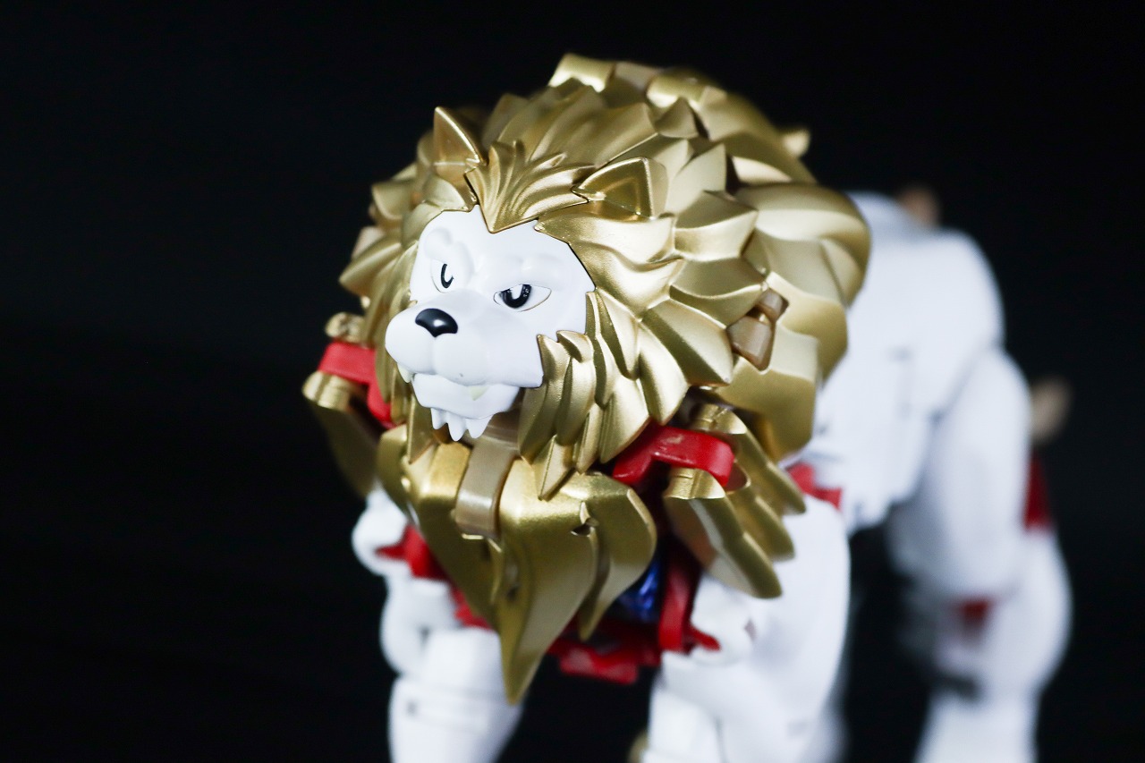 40TH SELECTION　ライオコンボイ　レビュー　本体