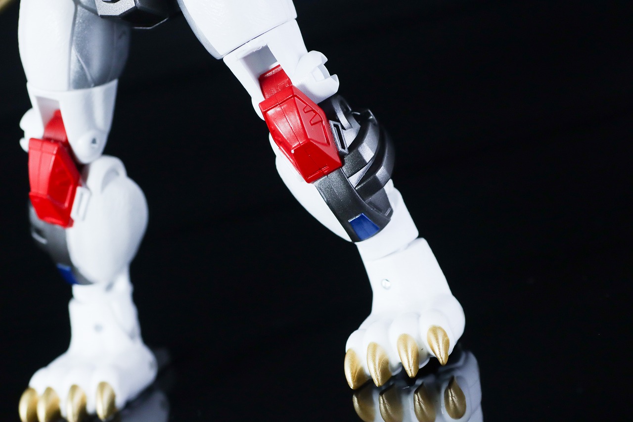 40TH SELECTION　ライオコンボイ　レビュー　本体　ロボットモード　