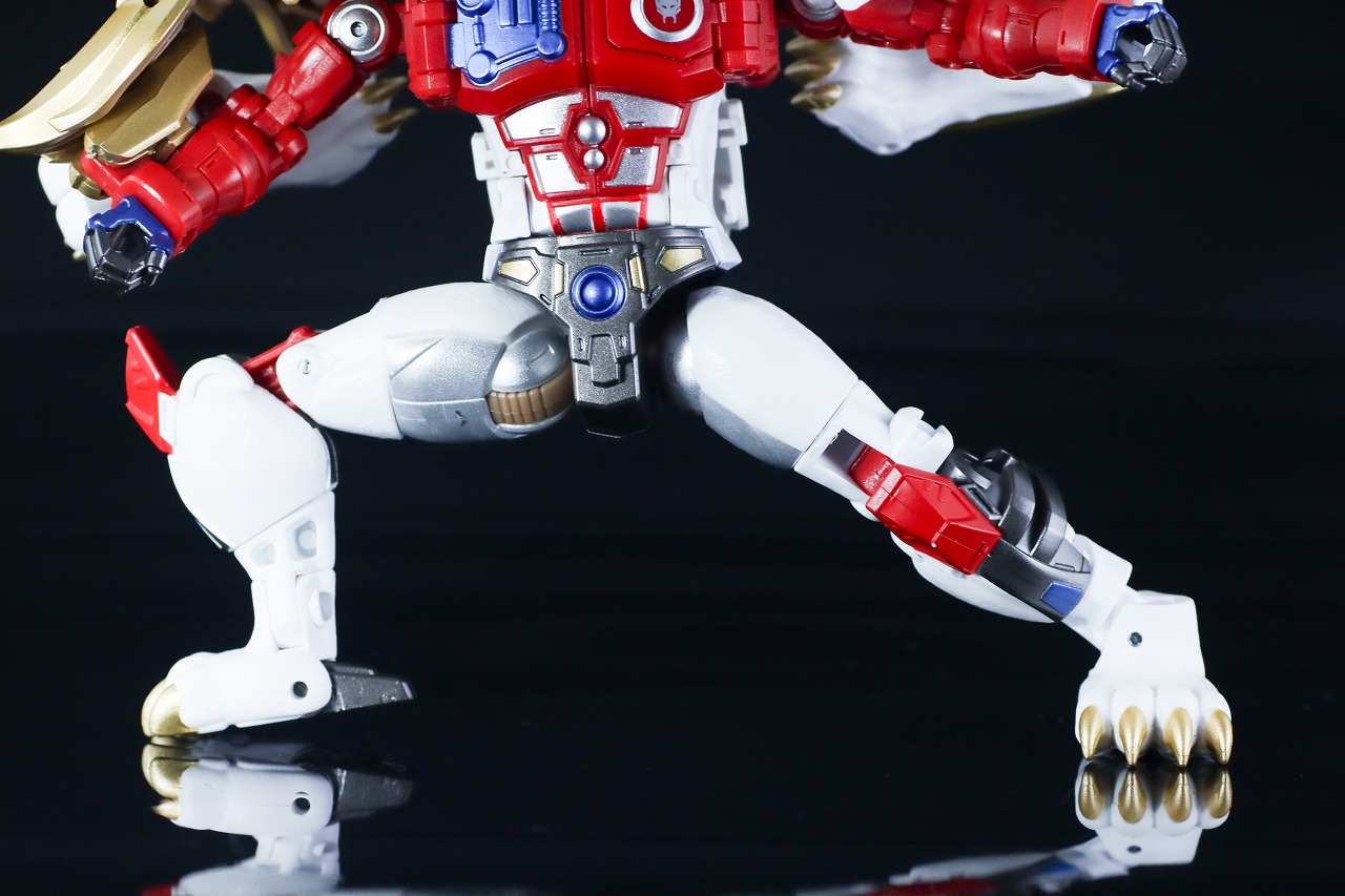 40TH SELECTION　ライオコンボイ　レビュー　可動範囲