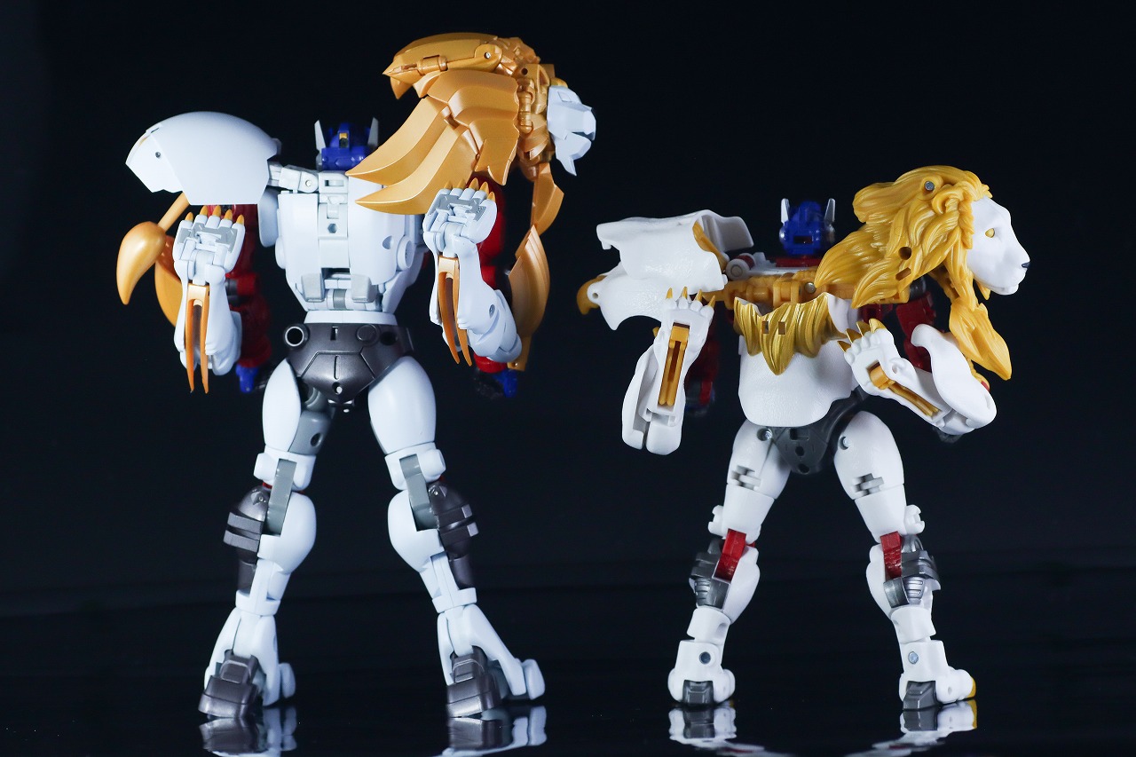 トランスフォーマーレガシー　TL-25　レオプライム　レビュー　ロボットモード　比較　マスターピース