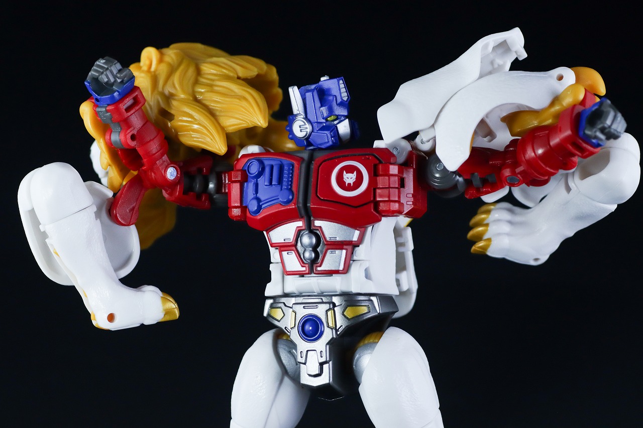 トランスフォーマーレガシー　TL-25　レオプライム　レビュー　ロボットモード　可動範囲