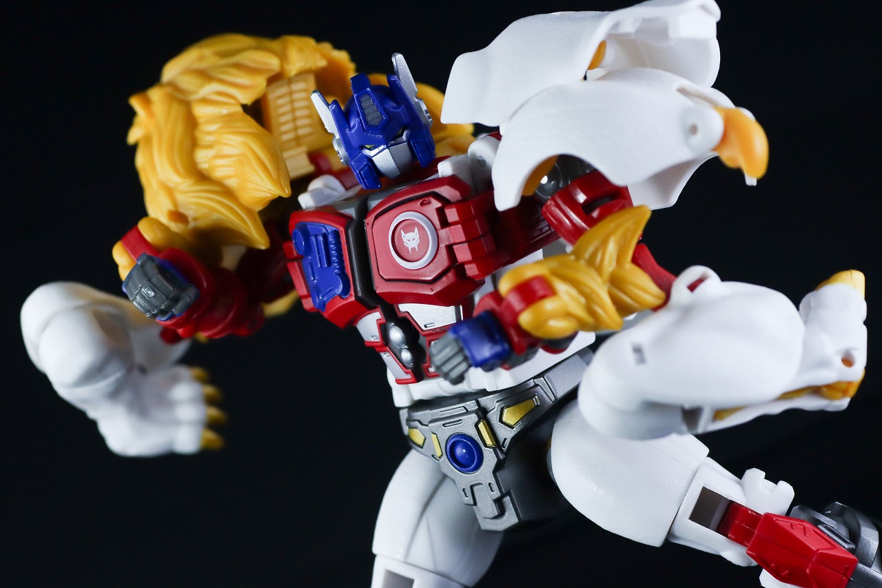 トランスフォーマーレガシー TL-25　レオプライム　レビュー