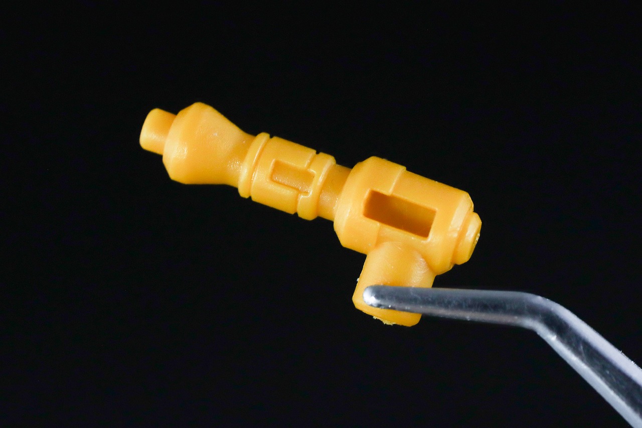 トランスフォーマーレガシー　TL-25　レオプライム　レビュー　付属品　ブラスター