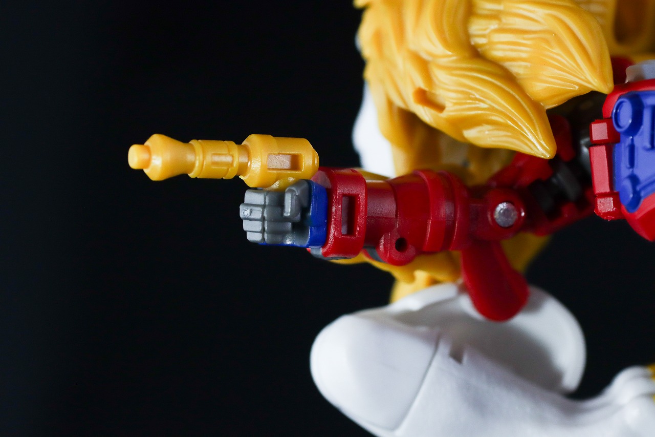 トランスフォーマーレガシー　TL-25　レオプライム　レビュー　付属品　ブラスター