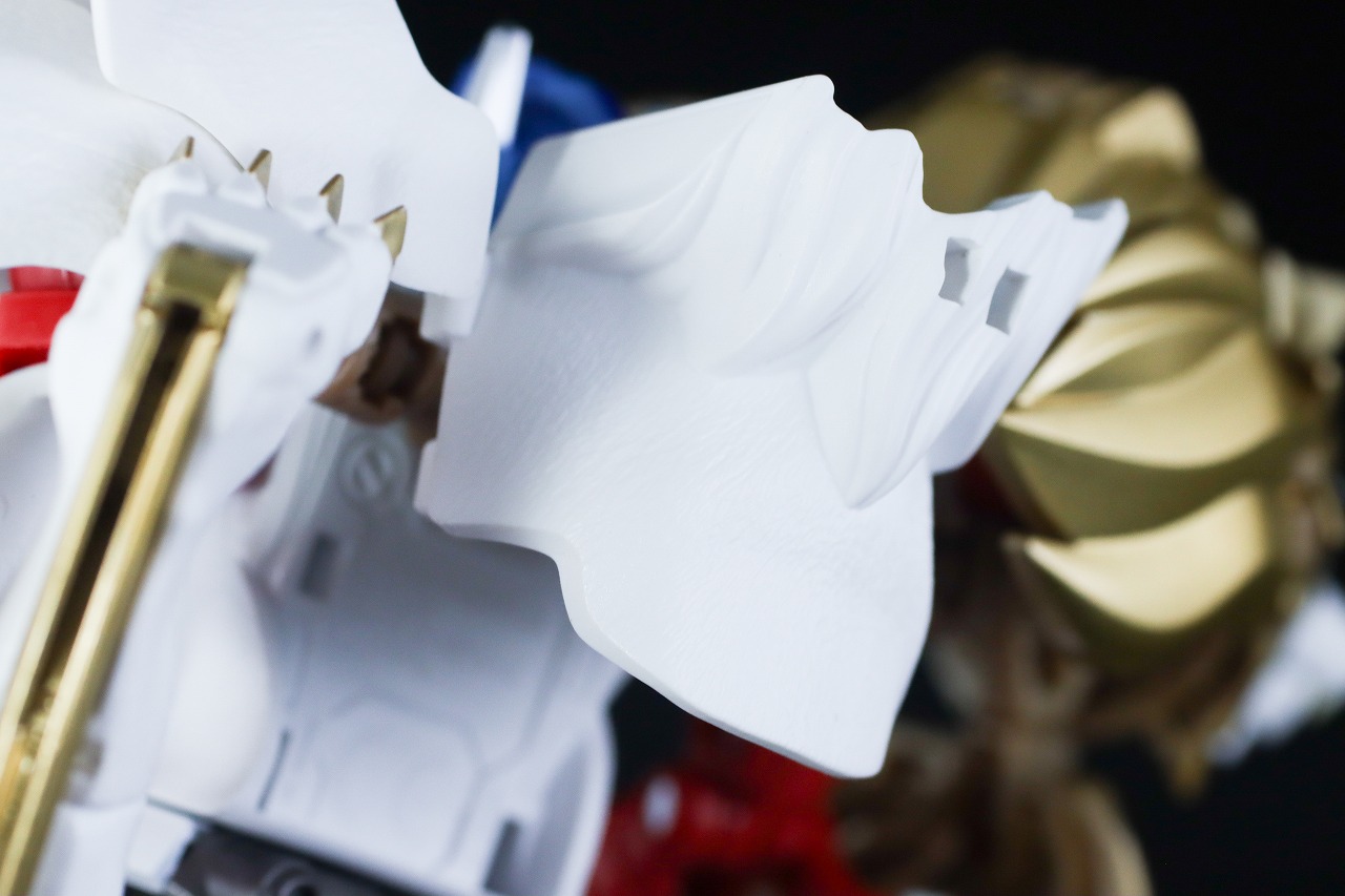 40TH SELECTION　ライオコンボイ　レビュー　変形