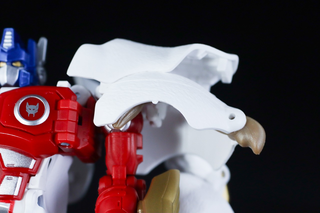 40TH SELECTION　ライオコンボイ　レビュー　変形