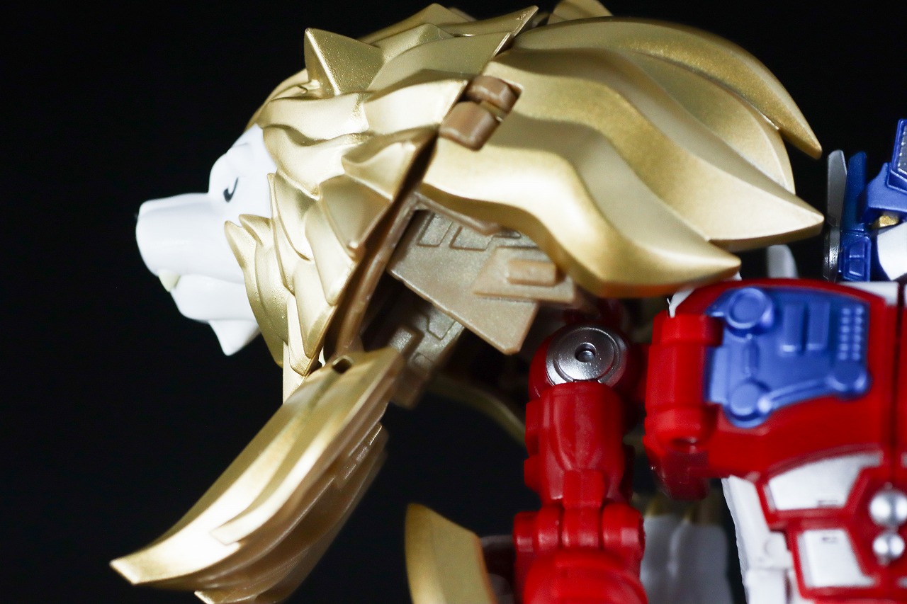 40TH SELECTION　ライオコンボイ　レビュー　変形