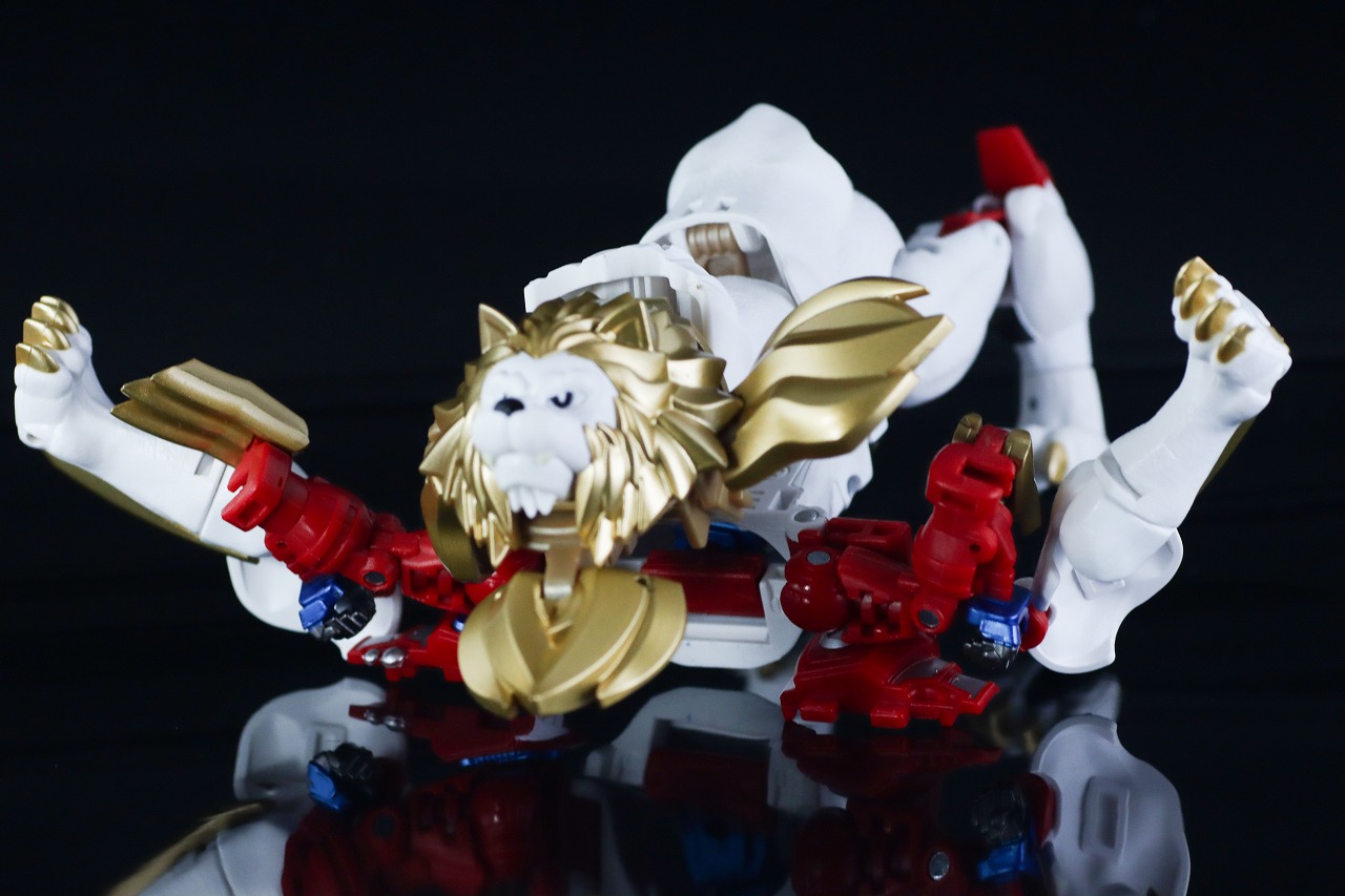 40TH SELECTION　ライオコンボイ　レビュー　変形